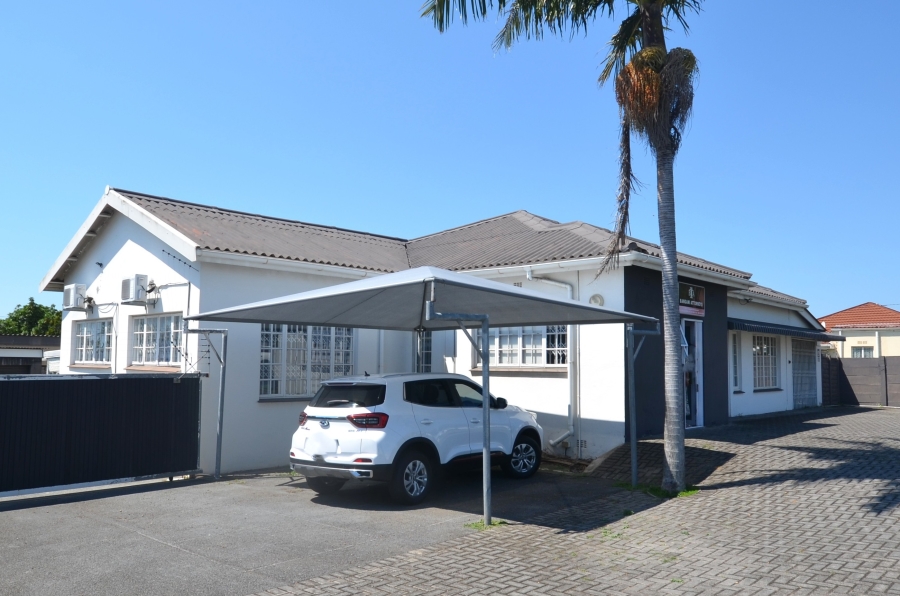Commercial Property for Sale in Berea Eastern Cape